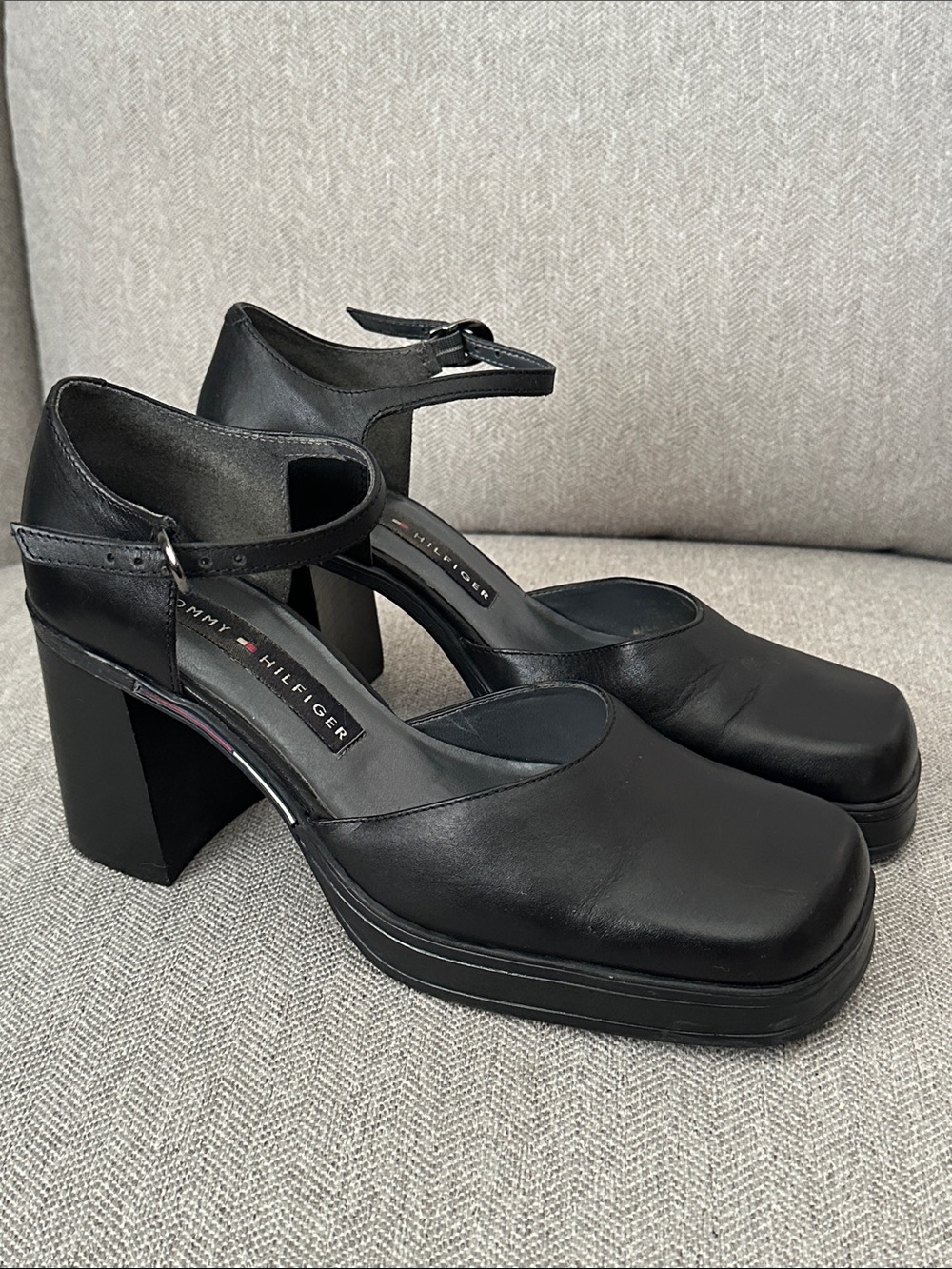 Tommy Hilfiger Black Platform Mary Jane Pumps
